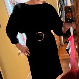 Gorgeous vintage black velvet dress